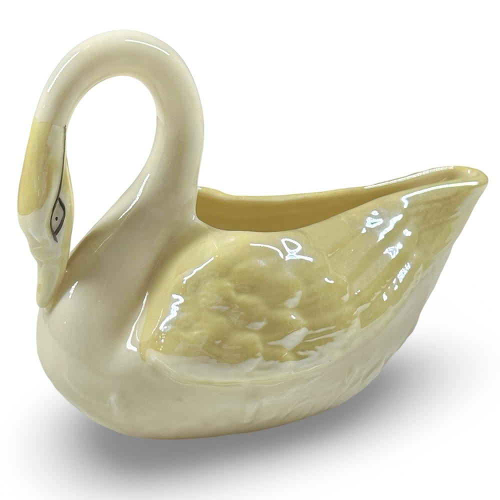 Belleek Ireland Swan Creamer Vintage 60s 70s Dining Collectible Porcelain Coffee